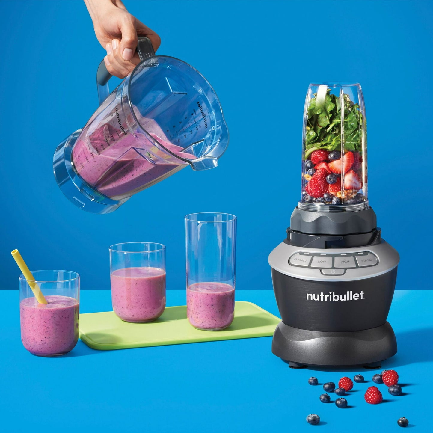 NutriBullet Blender Combo with Single Serve Cups, 1000W